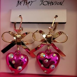 Betsy Johnson New Pink Puffy Crystal Stud Earrings